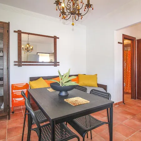 Amazing In With Kitchenette *